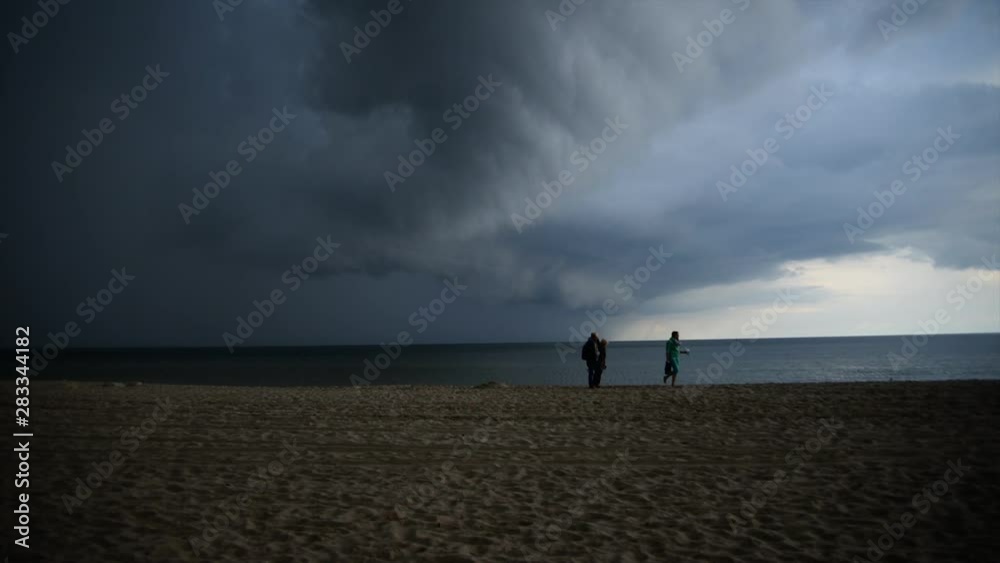 Superzelle an der Ostsee im Zeitraffer shelfcloud
