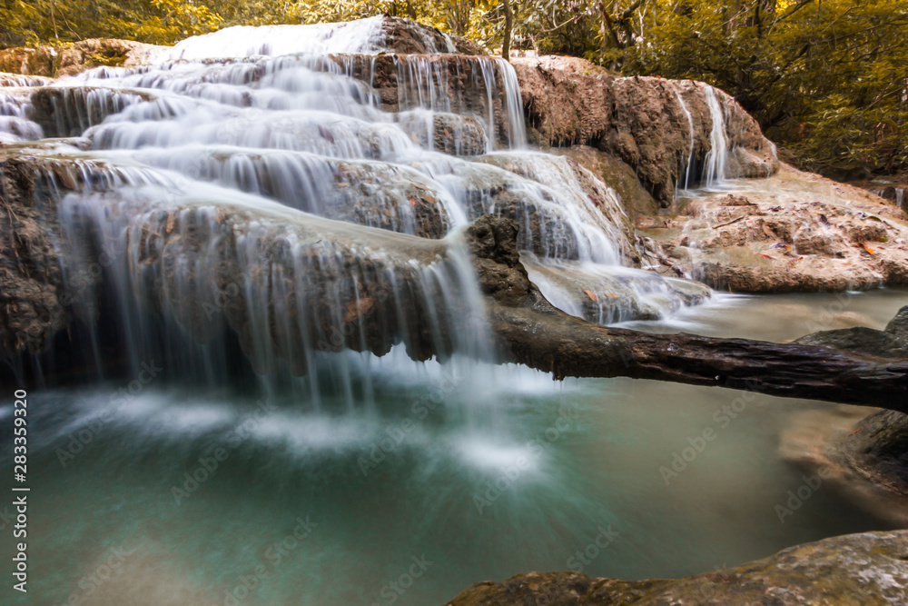 Fototapeta premium Beautiful Erawan Waterfall, Erawan National Park 