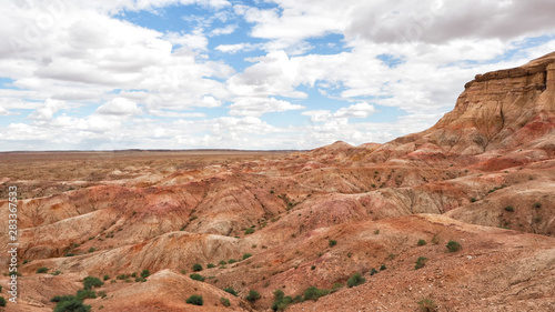 Tsagaan Suvarga, White Stupa, Gobi Desert - Mongolia