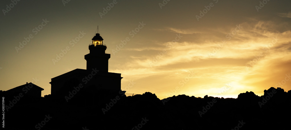 Leuchtturm in Capo Testa auf Sardinien