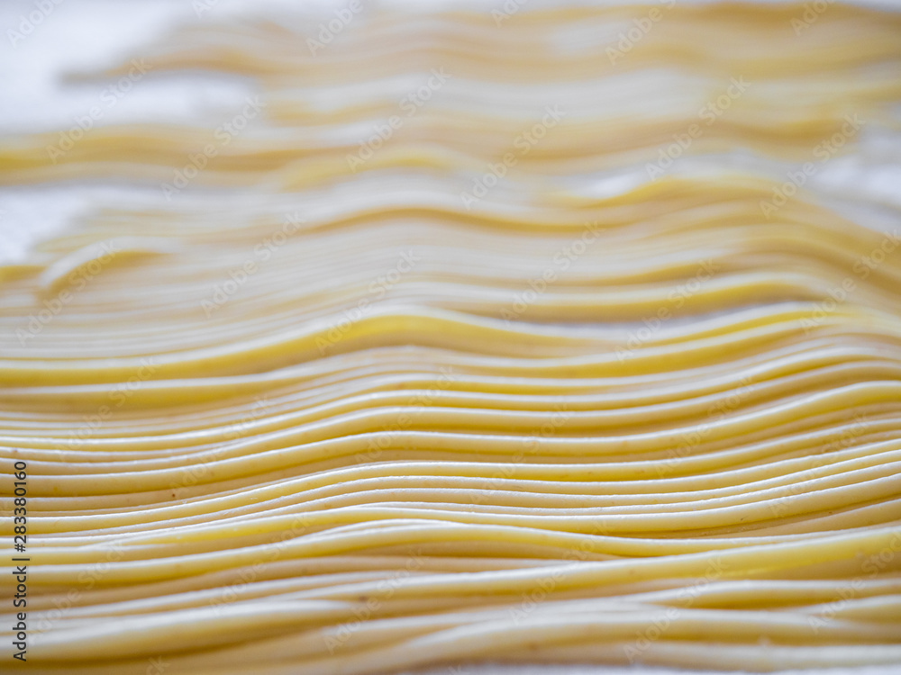 Fototapeta premium Selbst gemachte Pasta beim Trocknen