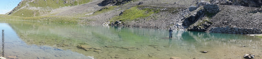 Fototapeta premium lac de montagne