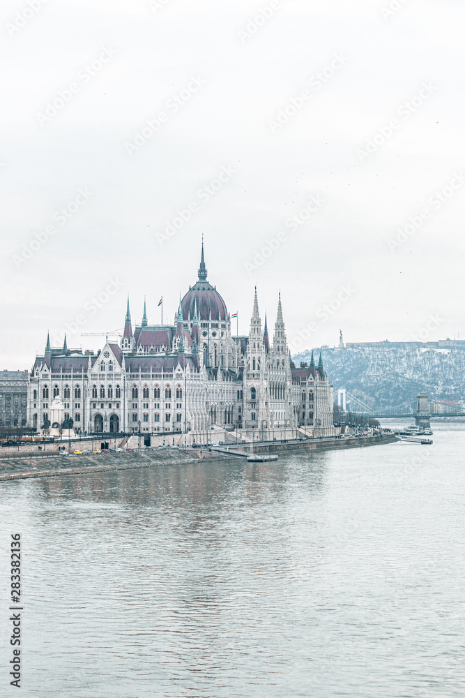 Fototapeta premium hungarian parliament in budapest