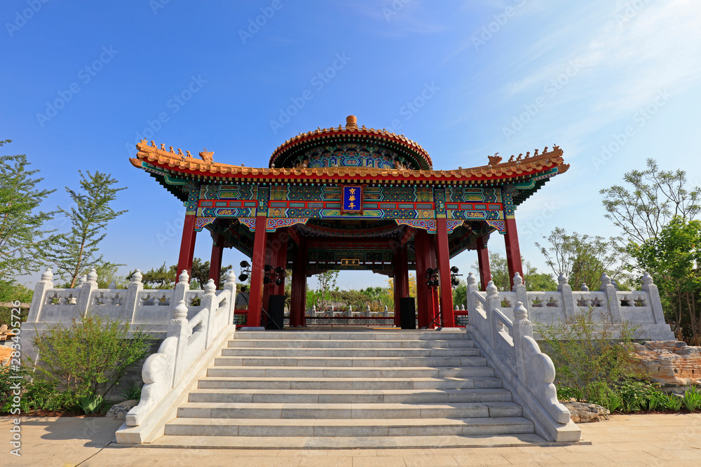 The scenery of the South Lake Park in Tangshan, China The scenery of the South Lake Park in Tangshan, China