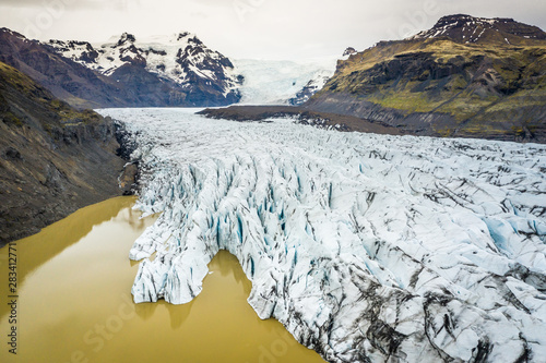 Obraz na płótnie Skaftafell glacier, Vatnajokull National Park in Iceland. w salonie