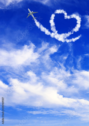 Aircraft draw a heart in the sky