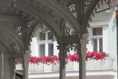 Marktkolonnade in Karlovy Vary photo