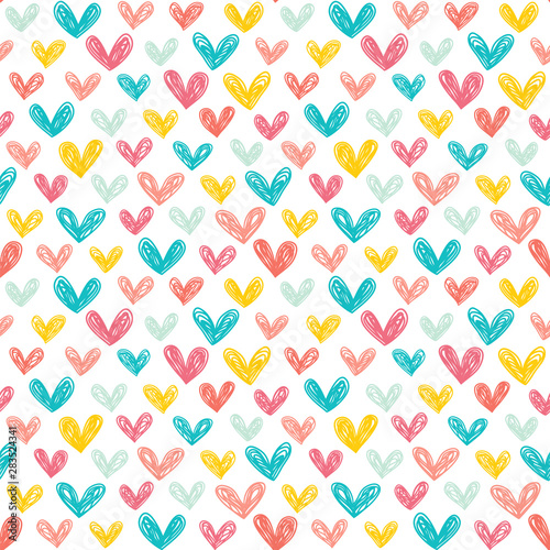 Seamless vector pattern with hand drawn hearts.