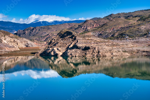 Embalse de Beninar