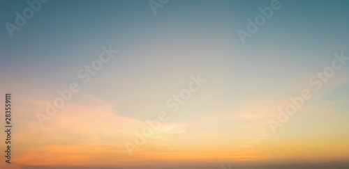 Fototapeta Naklejka Na Ścianę i Meble -  Twilight sky with cloud at sunset Abstract background
