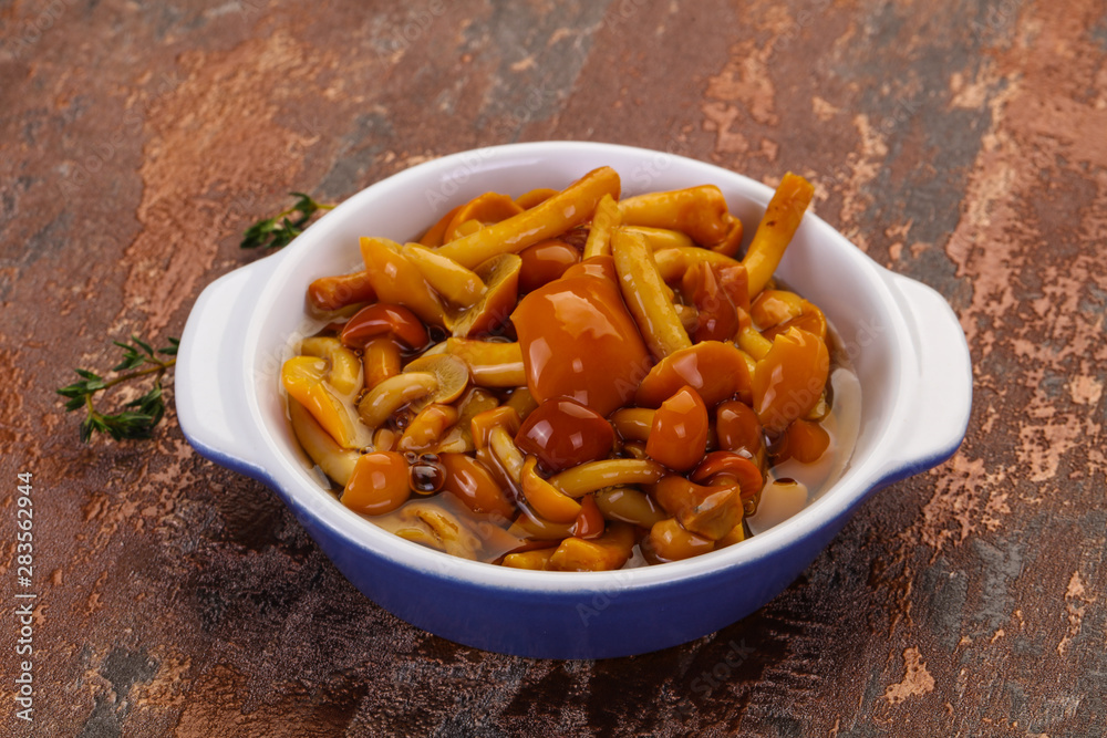 Pickled honey agaric Pickled honey agaric