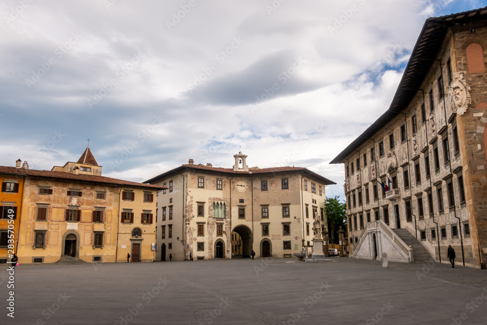 Piazza dei Cavalieri or Knights’ Square in Pisa, Tuscany, Italy. Left to right: Palazzo Puteano, Chiesa di San Rocco, Palazzo dell'Orologio, Palazzo della Carovana