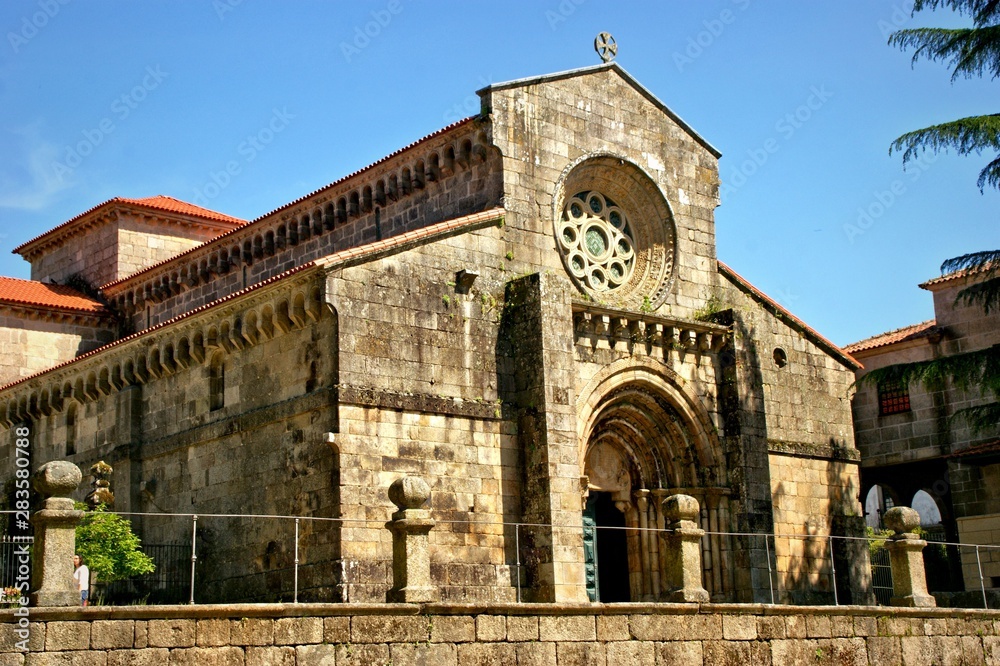 Obraz premium Romanesque monastery of Paco de Sousa in Penafiel, Portugal