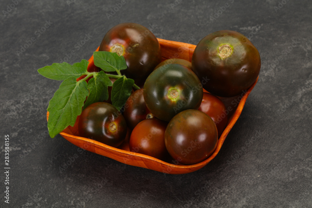 Black tomato -tasty fresh Kumato Black tomato -tasty fresh Kumato