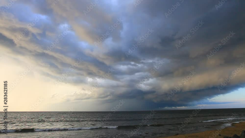orage sur le fleuve