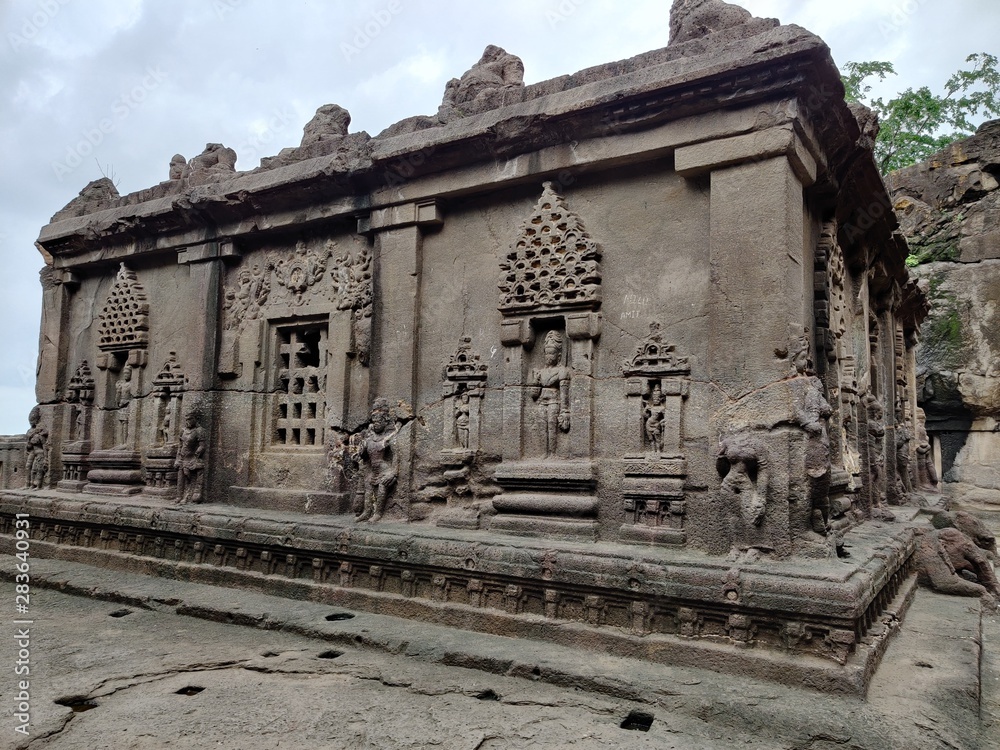 Obraz premium Ellora caves temple