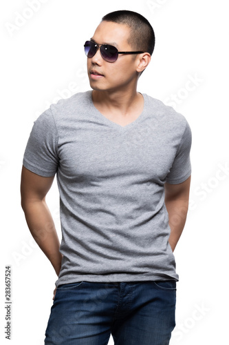 Grey top dry on asian model for v-neck tshirt