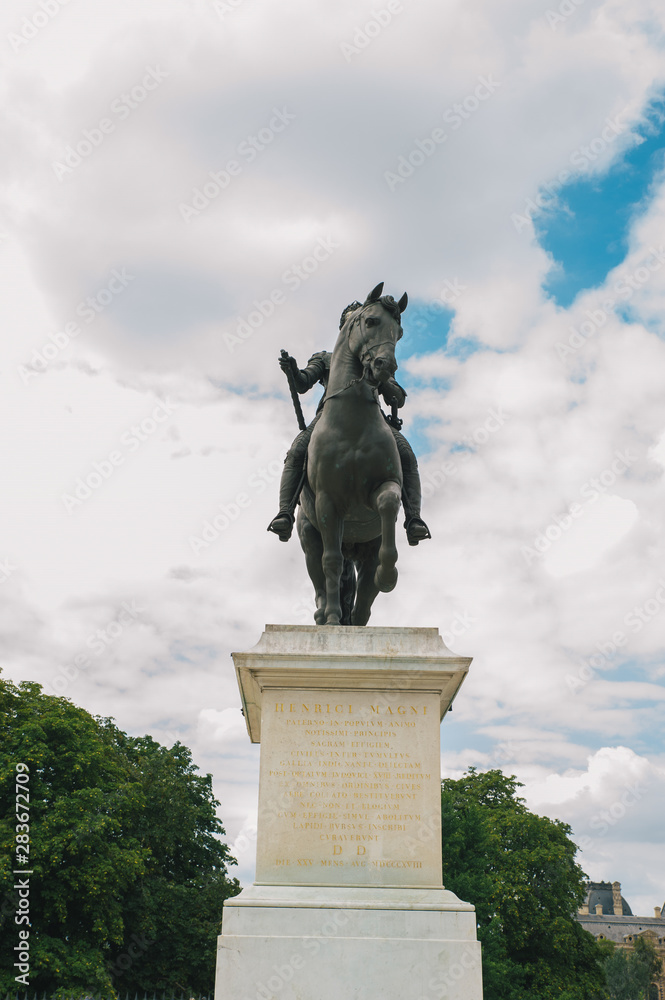 Statue of king Henri IV, Paris Statue of king Henri IV, Paris