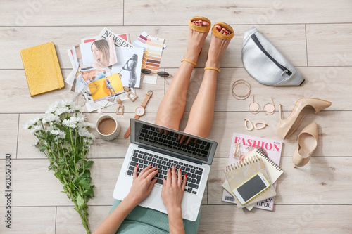 Female beauty blogger with ...