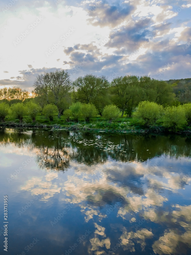 river avon warwickshire england uk