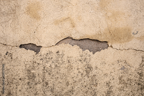 фотографія Fissure, crevasse dans un mur en béton, arrière-plan et texture