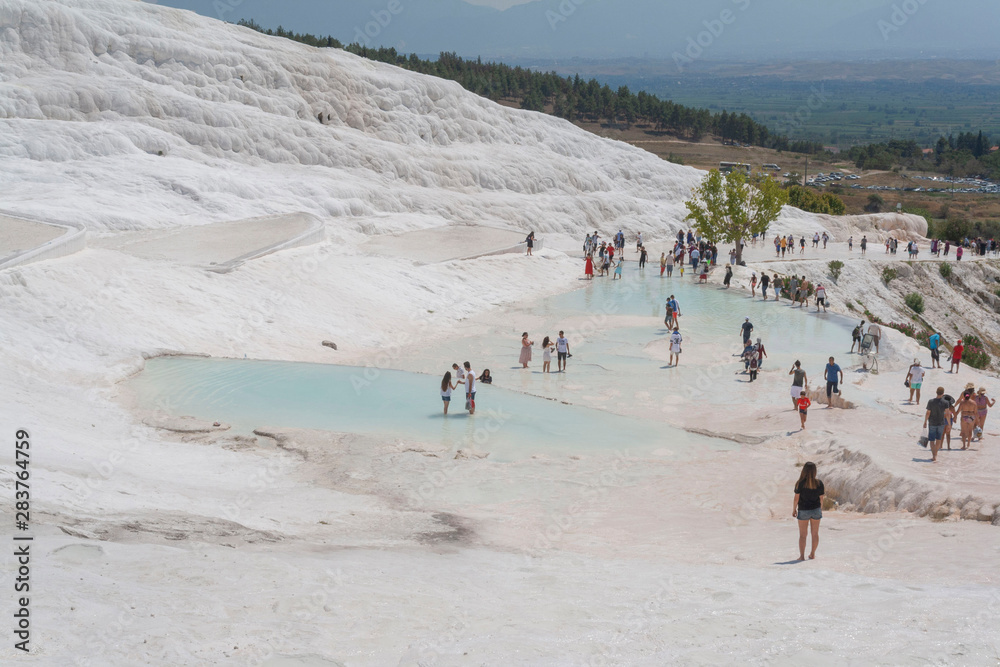 Obraz premium Pamukkale, a natural site in Denizli in southwest Turkey