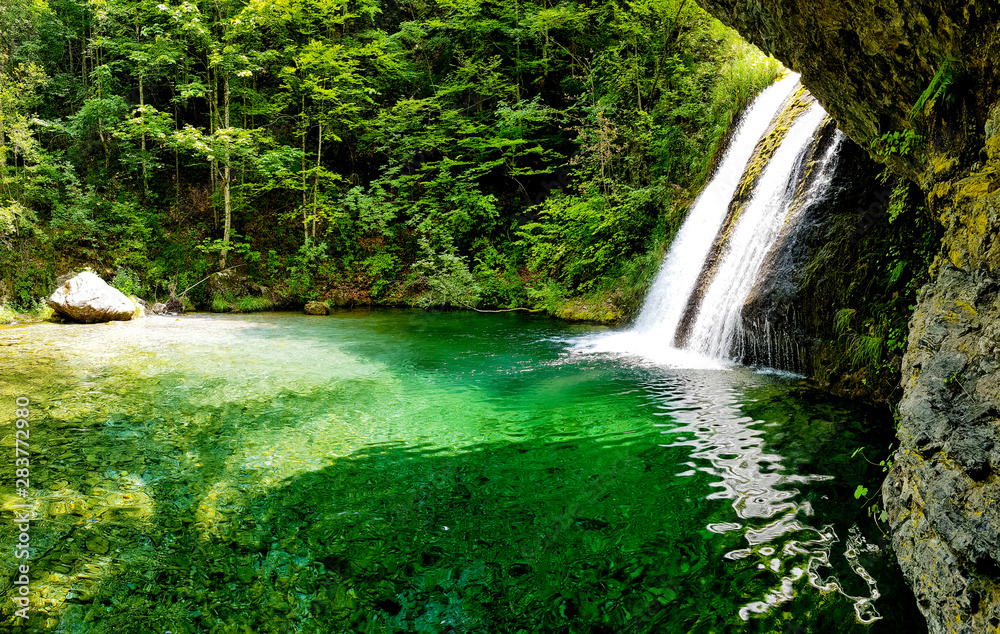 Obraz premium wodospad