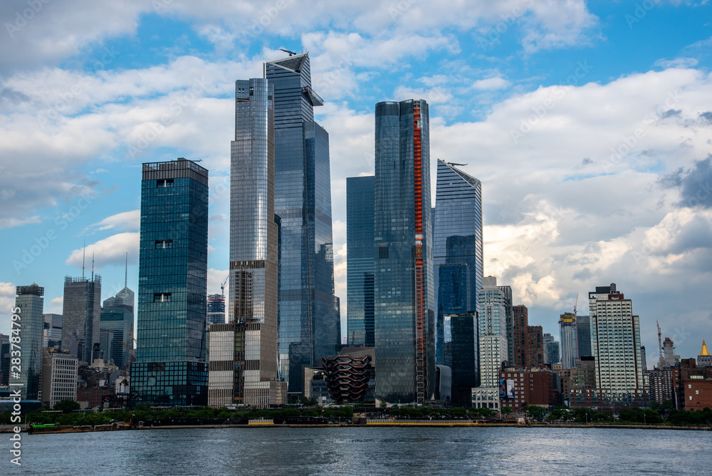 Fototapeta premium Hudson Yards from a boat in the Hudson River