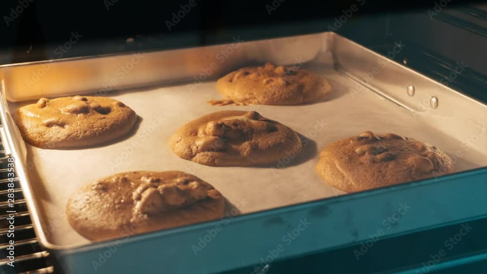 Time-lapse of baking soft cookies in the oven