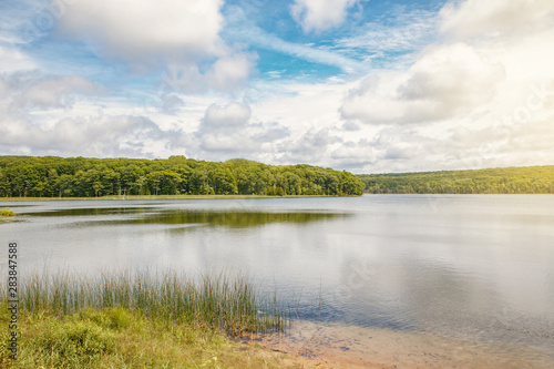 Fototapet Beautiful landscape day view at Canadian Ontario Kettles lake in Midland area