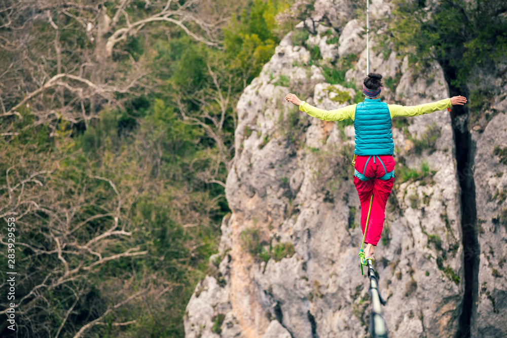 Obraz premium Highline in the mountains.