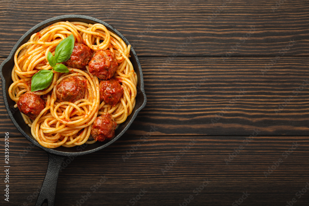 © somegirl - Meatballs pasta in tomato sauce