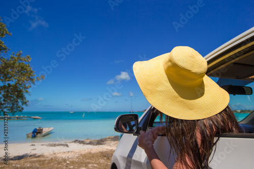 Young woman tourist enjoying on summer vacation