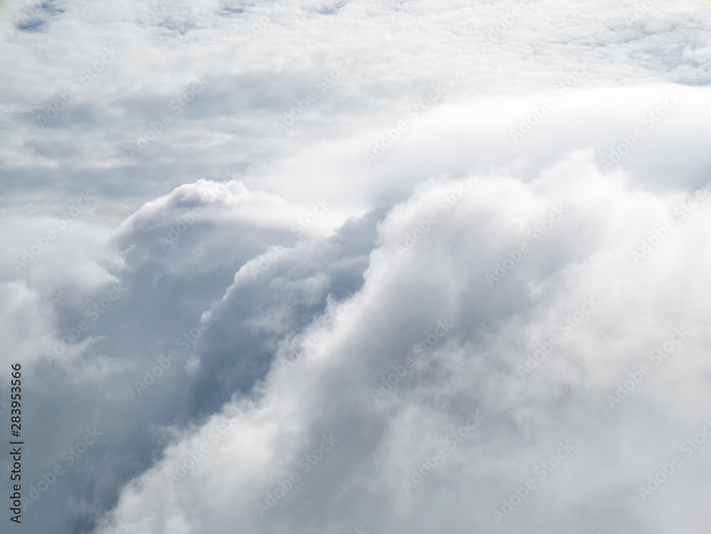 Obraz premium white clouds and sky background