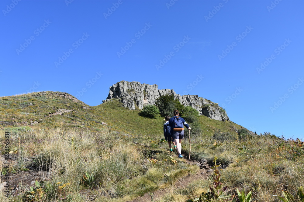 Fototapeta premium Cantal, monts, randonnée