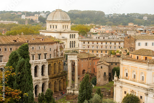 historic cityscapes of magnificent Rome