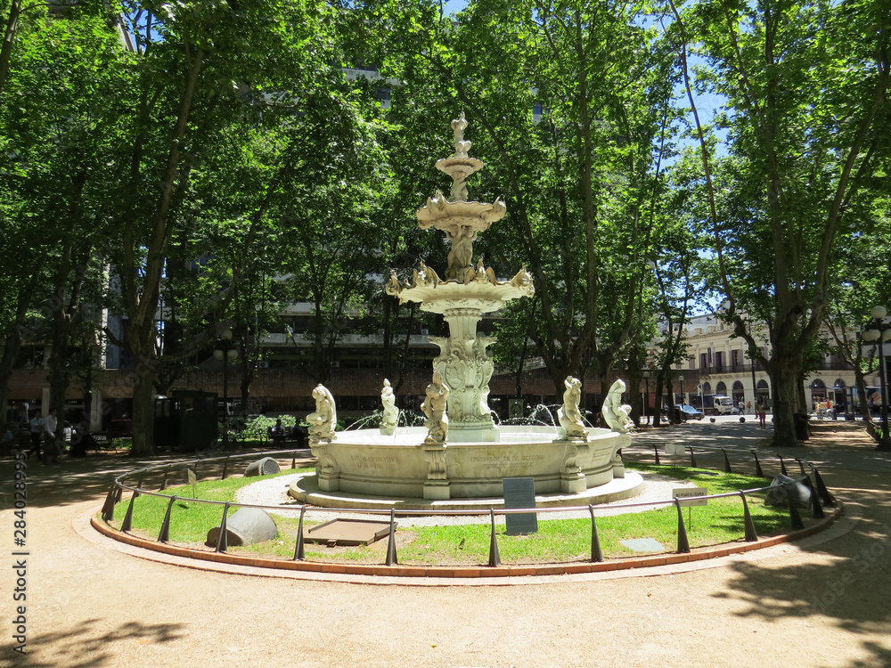 Montevideo Uruguai - December 03 2015 - square with fountain