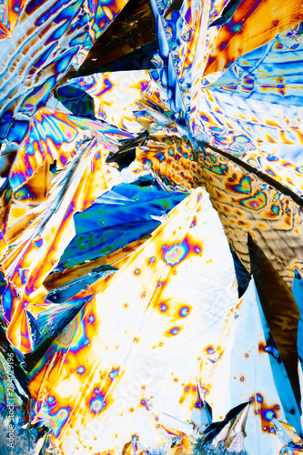Tartaric acid crystals in polarized light © PiLensPhoto