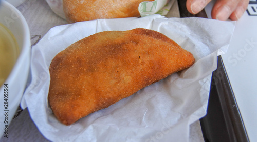 The clarity of Spain is a local food that is inexpensive