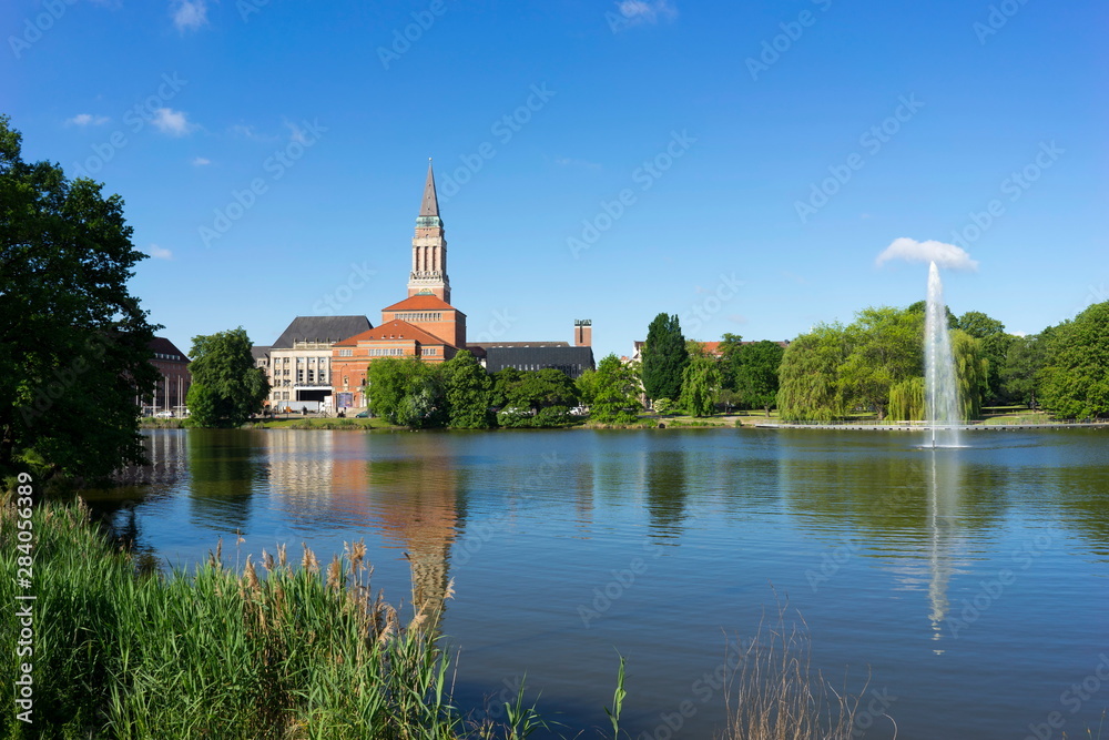 Panoramic view of the city hall against the lake, Kiel