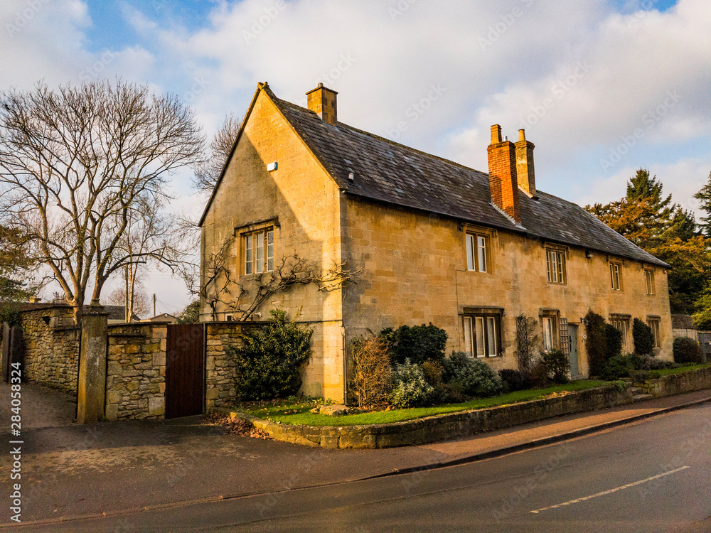 cute pretty cottage in the cotswolds england uk