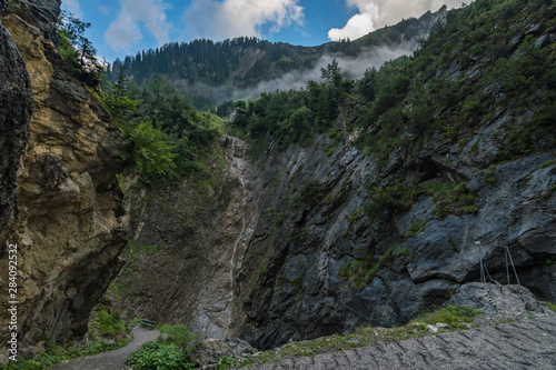 Großer Krottenkopf in den Allgäuer Alpen photo