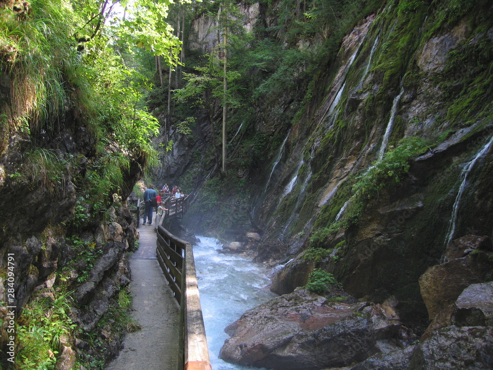 Wildwasser und Dunst in der Wimbachklamm Wildwasser und Dunst in der Wimbachklamm