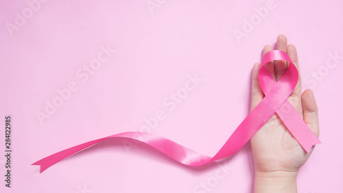 Obraz na plátně International symbol of Breast Cancer Awareness Month in October
