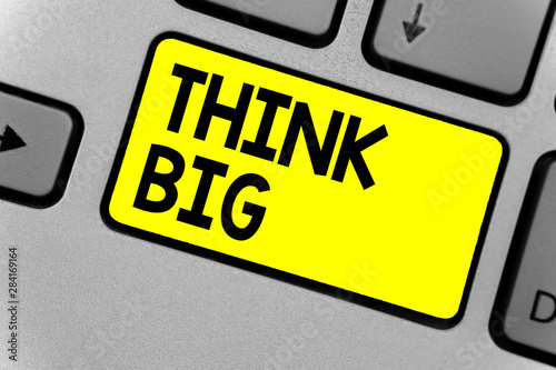 Картината върху платно Writing note showing Think Big