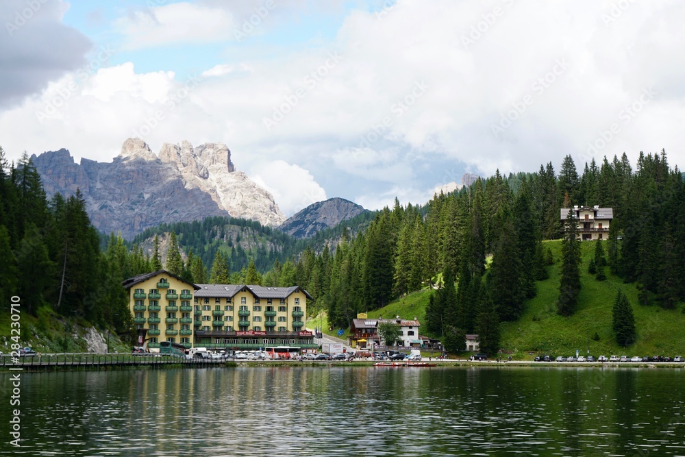 Fototapeta premium ミズリーナ湖