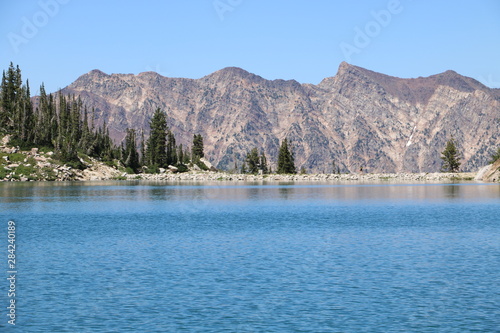 Fototapeta Naklejka Na Ścianę i Meble -  White Pine Lake and Red Baldy, Wasatch Mountains near Alta, Utah