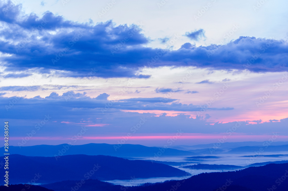 Wschód słońca Bieszczady