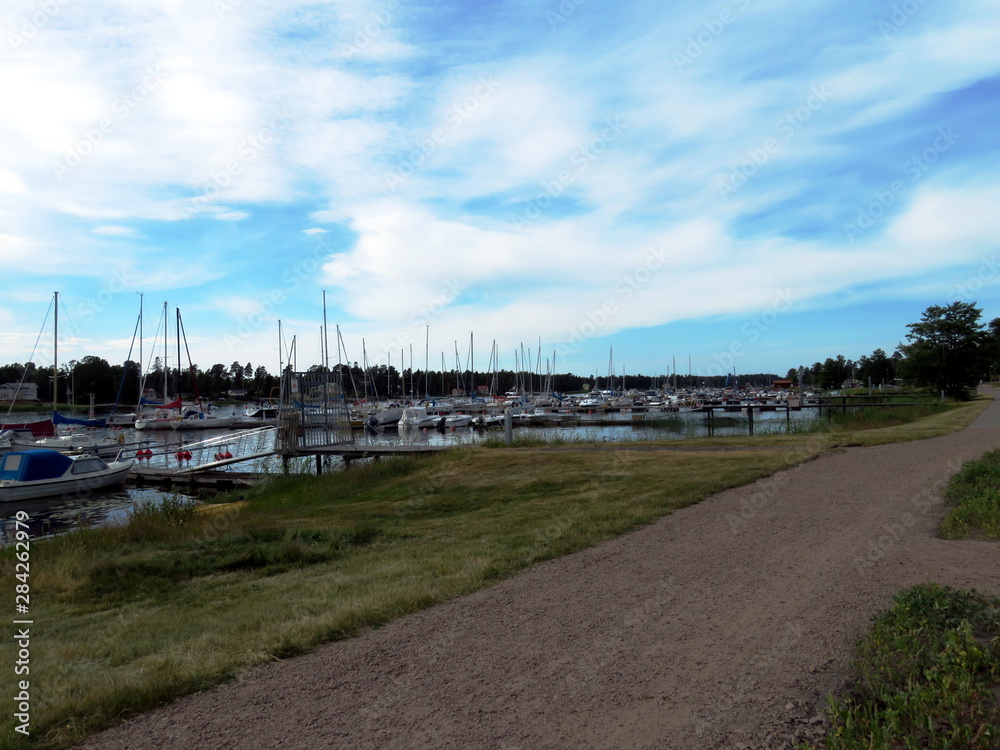 Side walk in close to the water in Kristinehamn