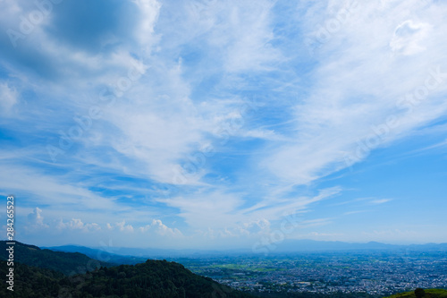 若草山山頂からの眺め 奈良県奈良市 市街地 2019年8月 夏